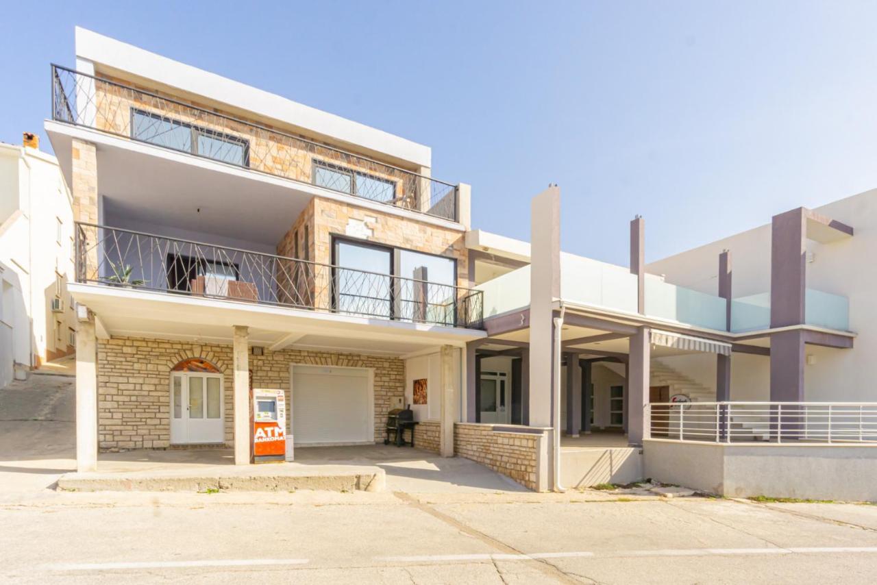 Ivica Super Comfortable, Newly Furnished Apartment In A Top Location Метайна Экстерьер фото