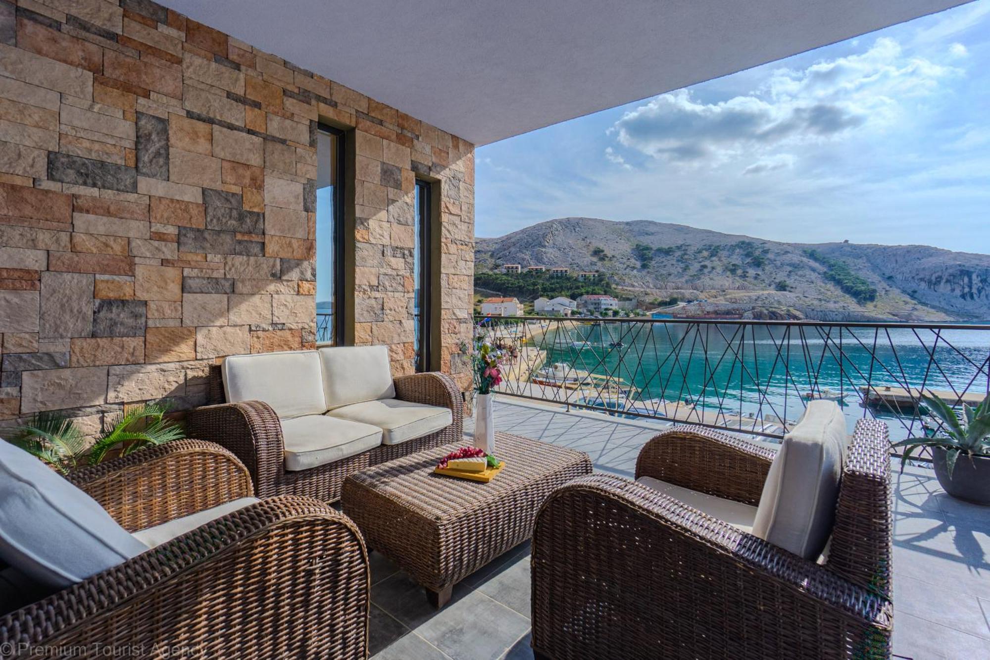 Ivica Super Comfortable, Newly Furnished Apartment In A Top Location Метайна Экстерьер фото